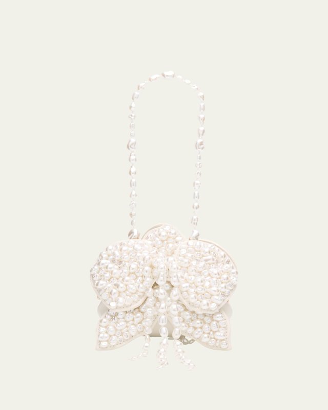Giula Pearlescent Flower Wristlet